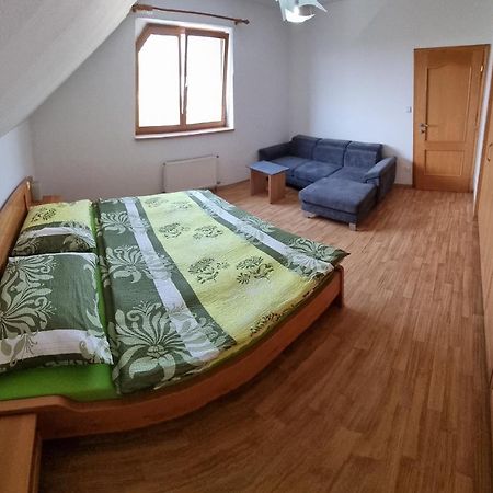 Apartmany Зноймо Экстерьер фото