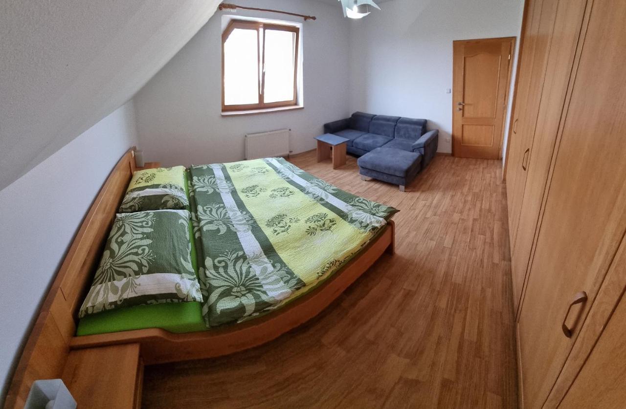 Apartmany Зноймо Экстерьер фото